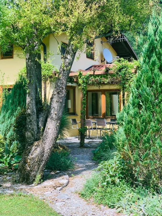 Pocitniska Hisa Lazar Hotell Kobarid Exteriör bild