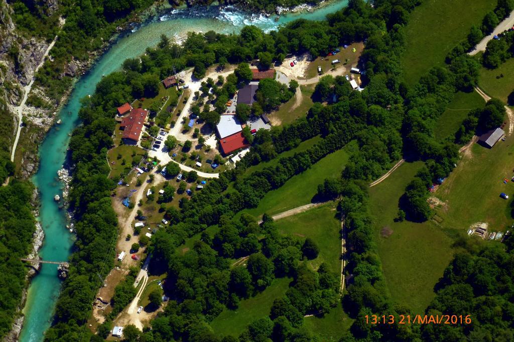 Pocitniska Hisa Lazar Hotell Kobarid Exteriör bild